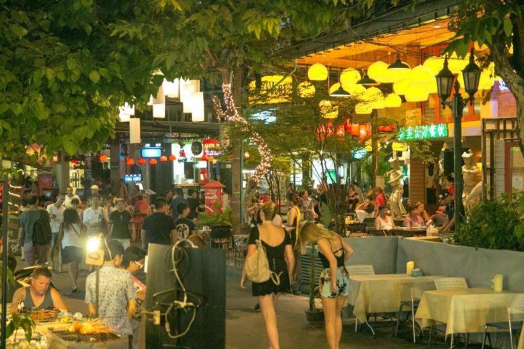 The Street Hostel Bangkok Eksteriør bilde